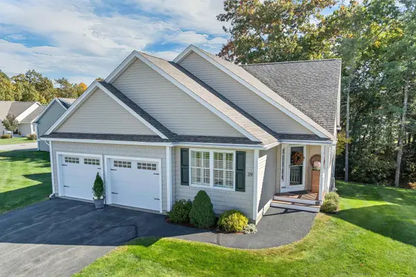 39 Brody Lane, Hudson, NH 03051