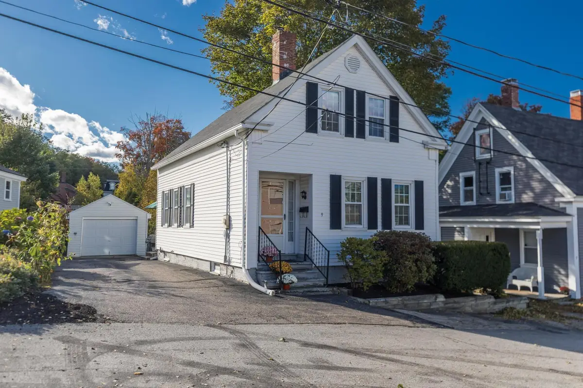 9 Academy Street, Dover, NH 03820 - #1