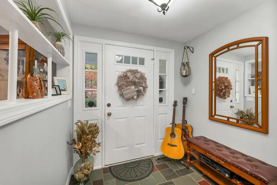 377 Sherburne Road, Pelham, NH 03076 - #3