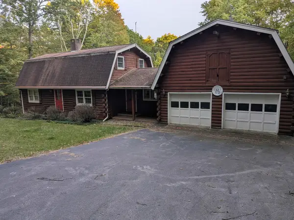 142 Tamarack Road, Thornton, NH 03285