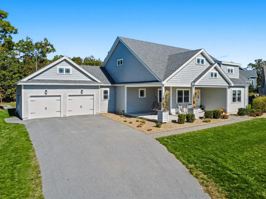 23 Majestic Avenue, Pelham, NH 03076 - #2