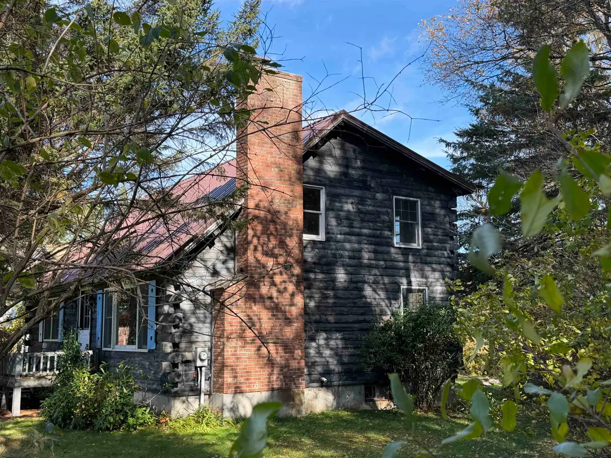 1516 Stark Highway, Stark, NH 03582 - #1