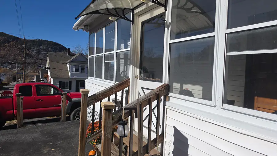 554 Rockingham Street, Berlin, NH 03570 - #3