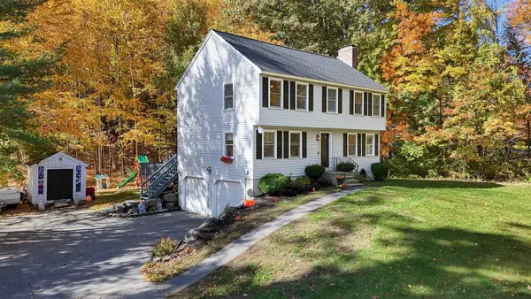22 Brandy Lane, Pelham, NH 03076