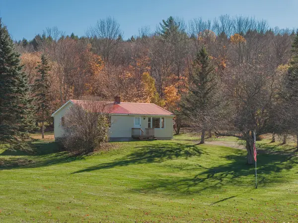 87 Woodway Drive, Morristown, VT 05661
