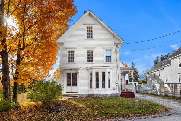 11 Lincoln Street, Farmington, NH 03835