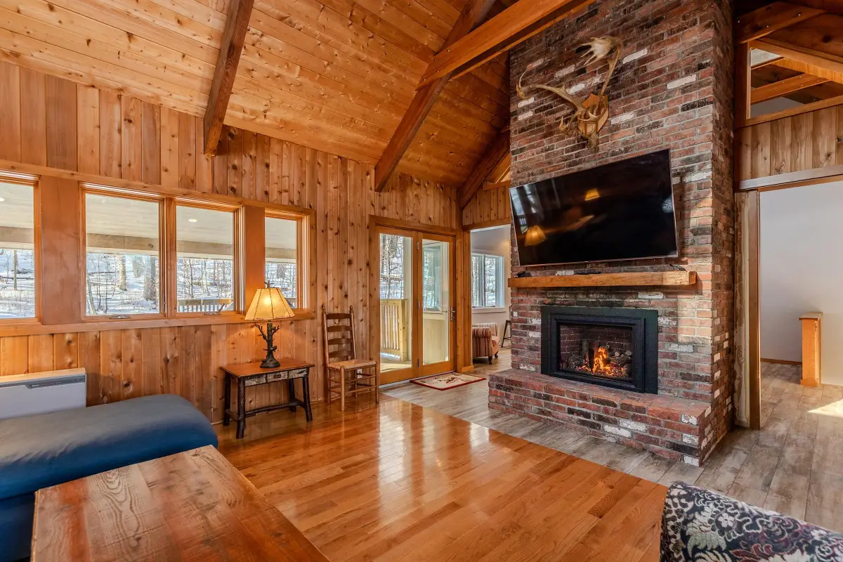 7 Roundtree Road, Winhall, VT 05340 - #1