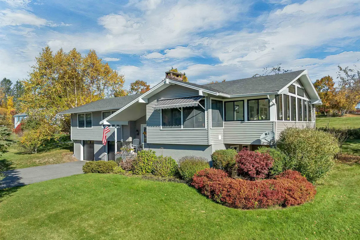 19 Old Lakeview Terrace, Wolfeboro, NH 03894 - #1