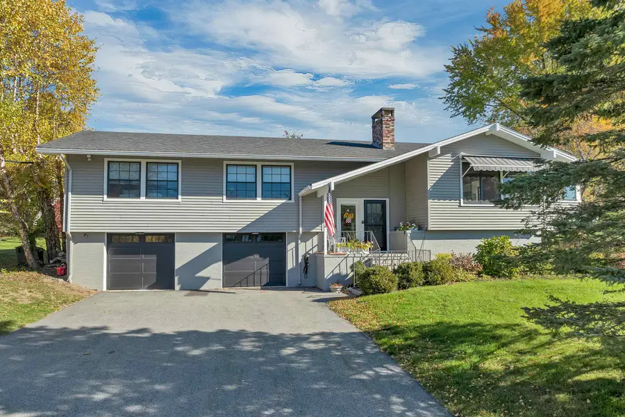 19 Old Lakeview Terrace, Wolfeboro, NH 03894 - #2