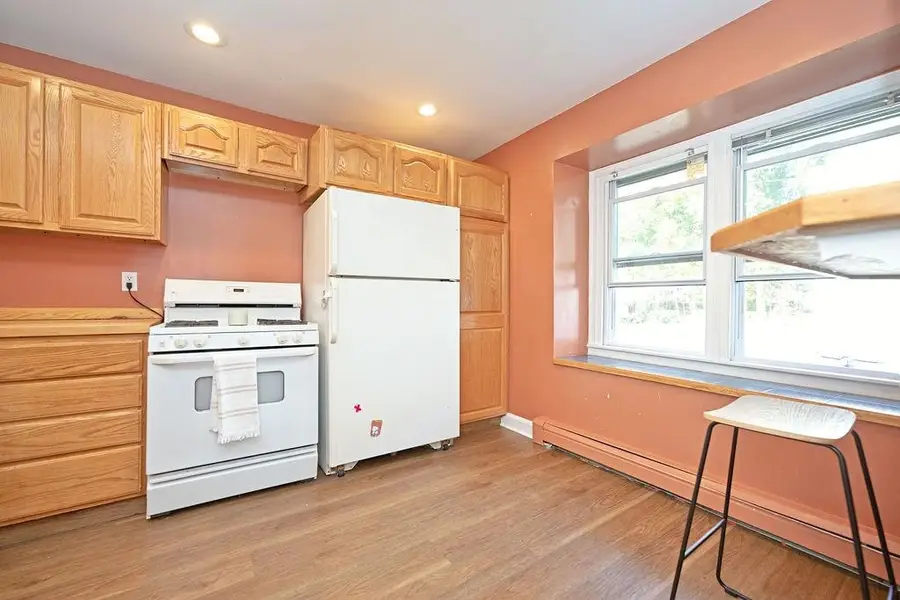 21 Dartmouth Street, Exeter, NH 03833 - #3
