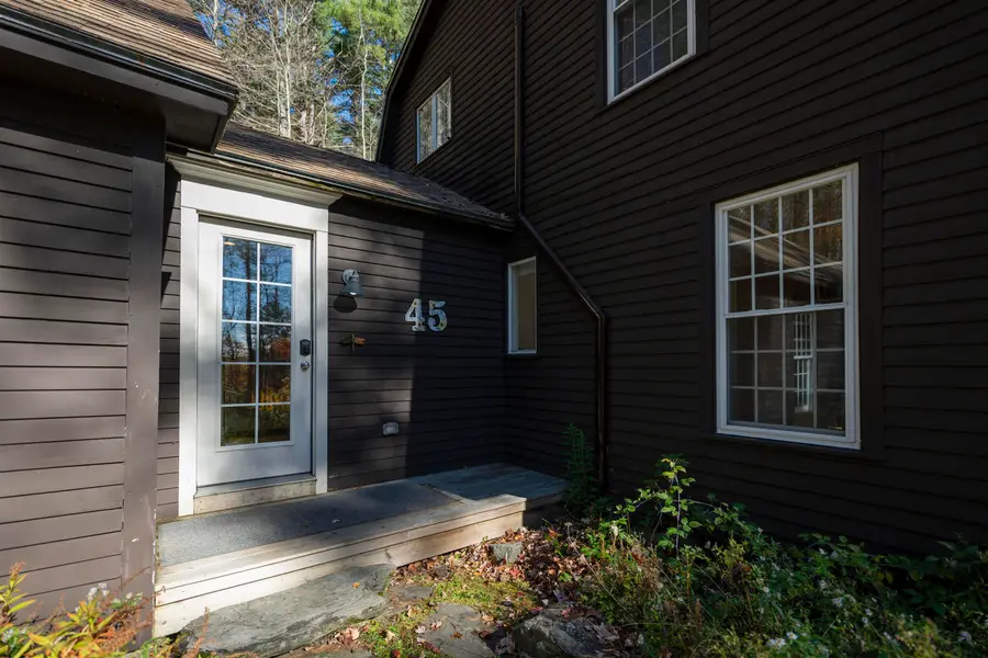 45 Warner Lane, Hartford, VT 05059 - #2