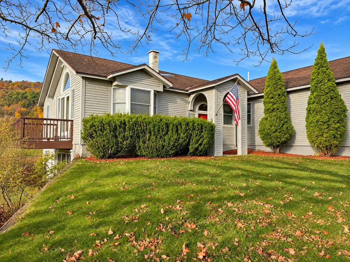 2529 North Grove Street, Rutland, VT 05701 - #1