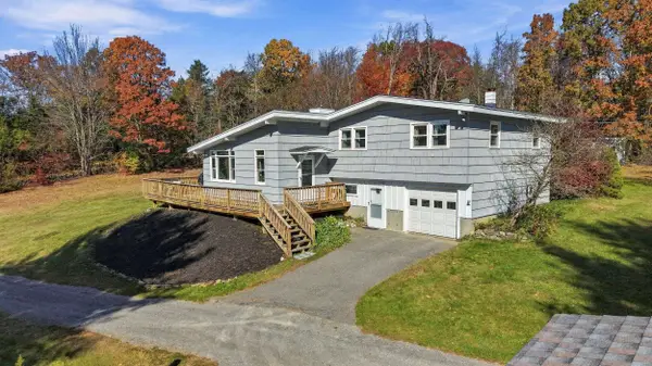 21 Split Oak Circle, Chesterfield, NH 03443