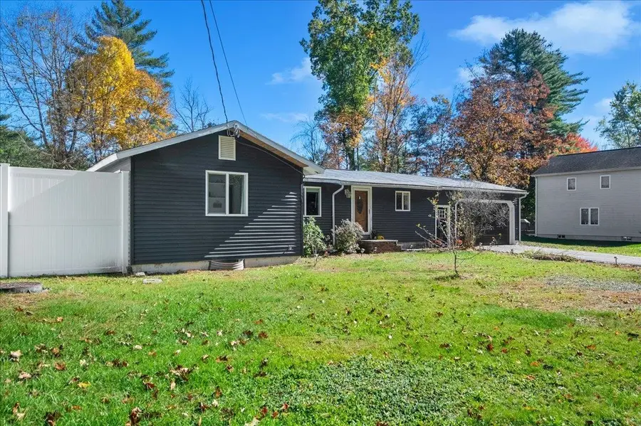 37 Sandhill Road, Essex Junction, VT 05452 - #3