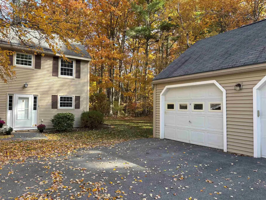 4 Wolfeboro Common, Wolfeboro, NH 03894 - #2