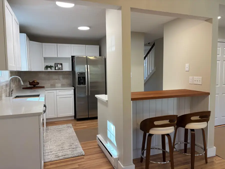 4 Wolfeboro Common, Wolfeboro, NH 03894 - #3