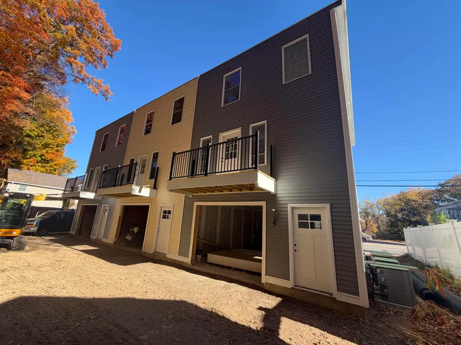 298 Front Street, Manchester, NH 03102 - #3