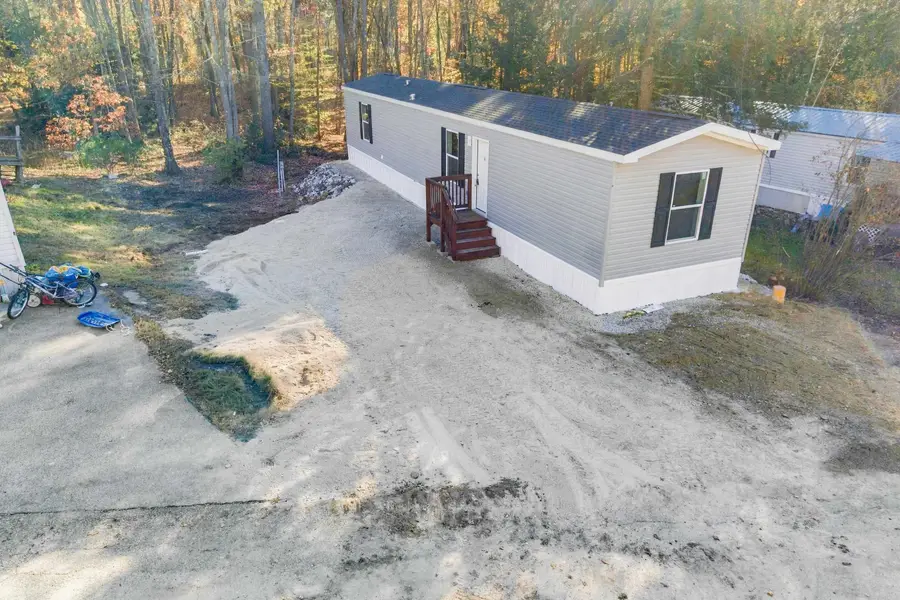 7 Monroe Avenue, Allenstown, NH 03275 - #2