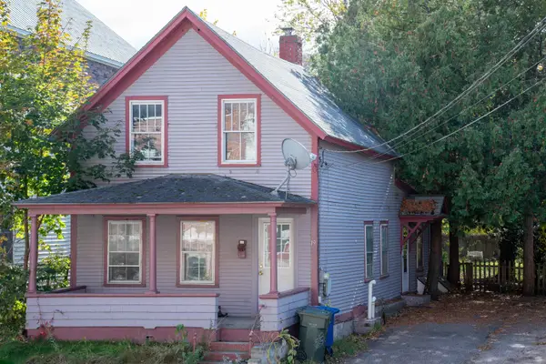 19 Allen Street, Burlington, VT 05401