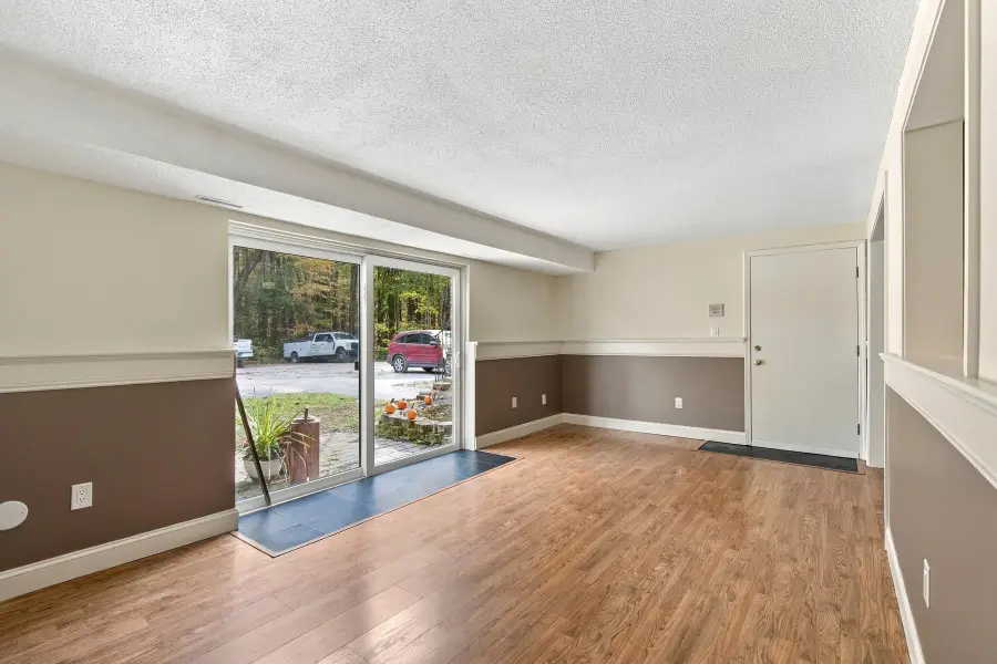 6 Brookside Drive #3, Exeter, NH 03833 - #3