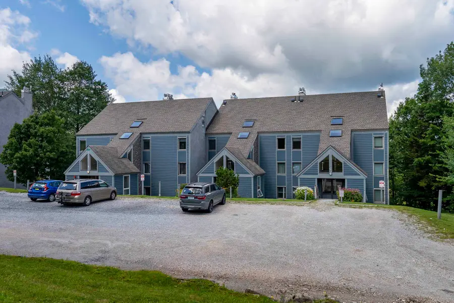 697 East Mountain Road #A 4, Killington, VT 05751 - #2