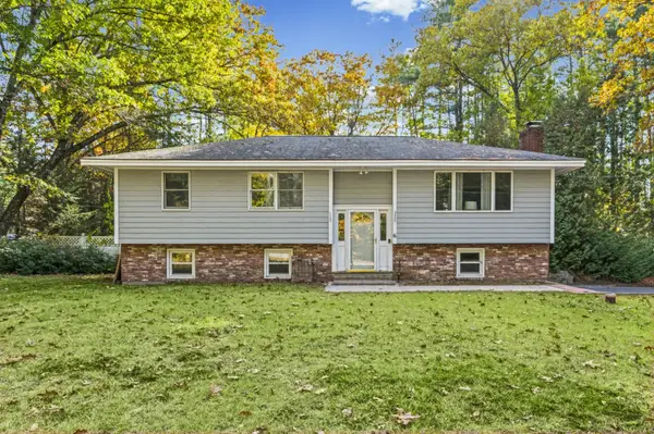 6 Averill Road, Brookline, NH 03033