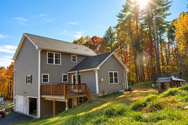 423 Elm Street, Goffstown, NH 03045