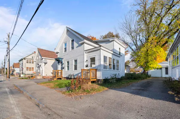 34 Pine Street, Rochester, NH 03867