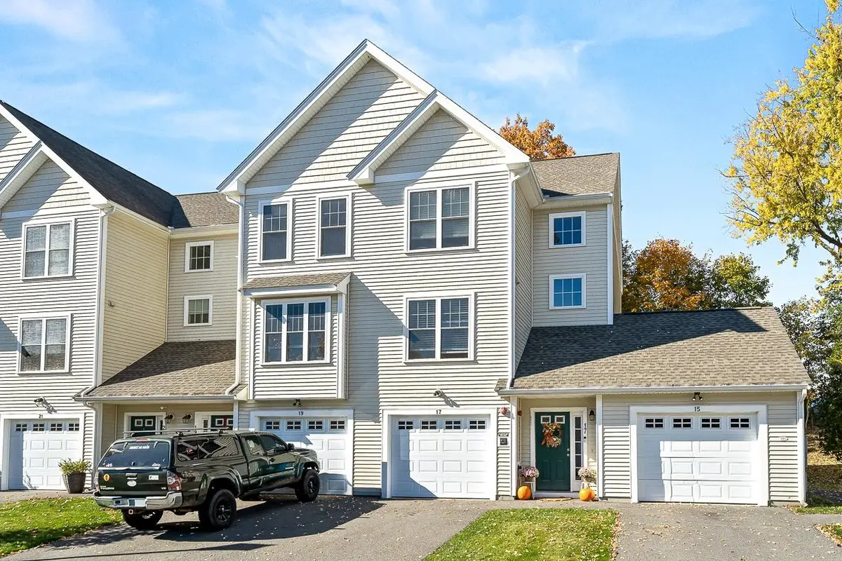 17  Bennett Street, Nashua, NH 03064 - #1