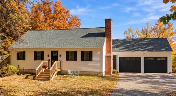 42 Musquash Road, Hudson, NH 03051