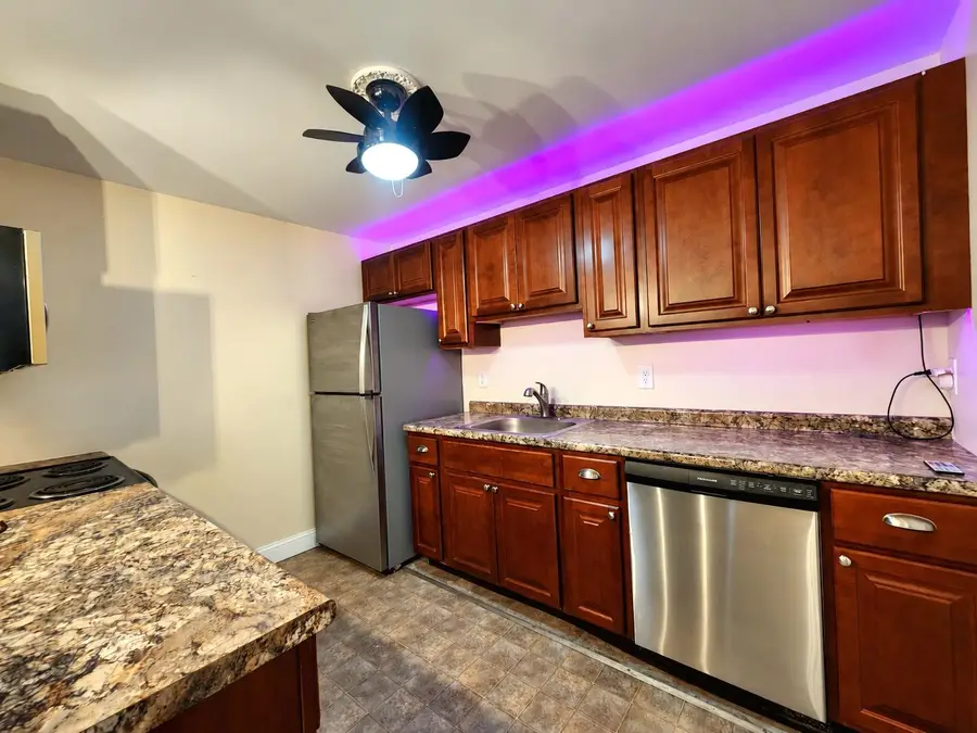 65 Log Street #K3, Manchester, NH 03102 - #2