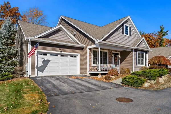 43 Maple Leaf Way, Manchester, NH 03102