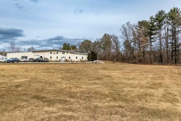 120 Waits River Road, Bradford, VT 05033