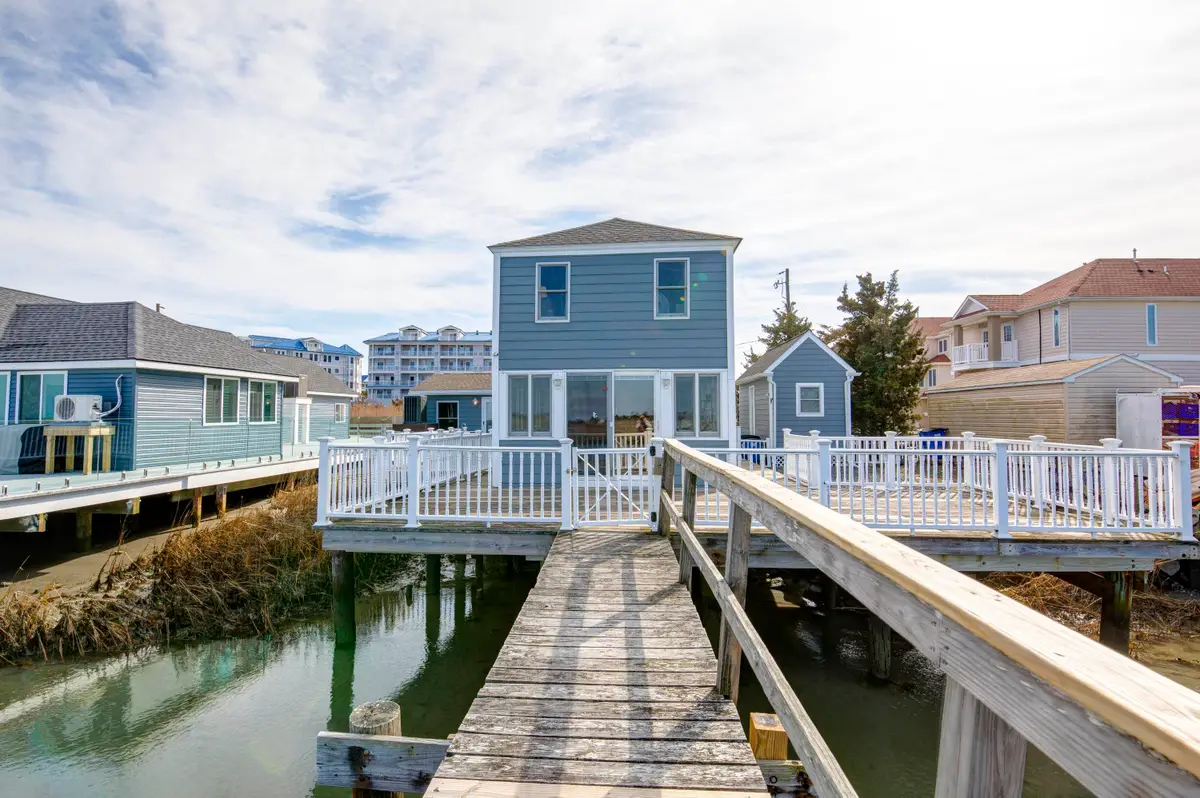 1 Michigan Avenue, North Wildwood, NJ 08260-6062 - Image #1