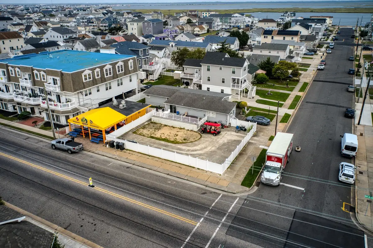 800 New Jersey Avenue, North Wildwood, NJ 08260 - Image #1