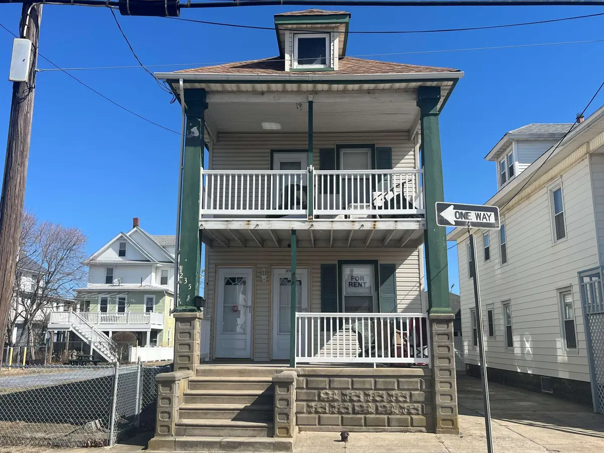 235 E Magnolia Avenue, Wildwood, NJ 08260 - Image #1