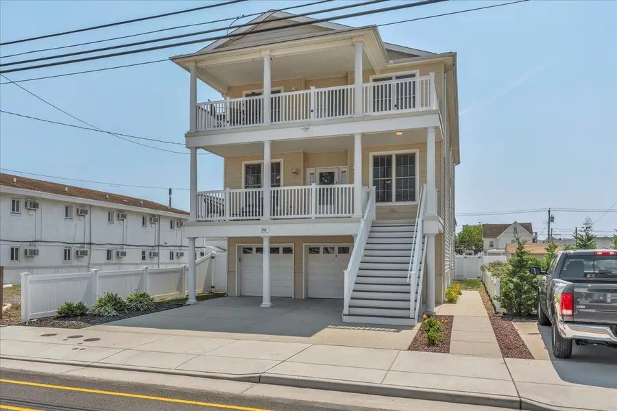 240 E Taylor Avenue, Wildwood, NJ 08260 - Image #2