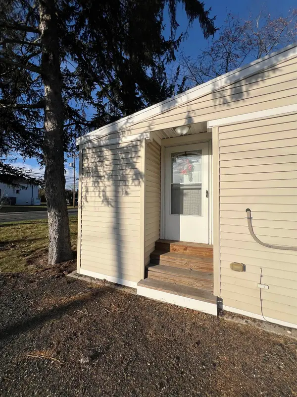 1706 Rt 9 South, Whitesboro, NJ 08210-3608