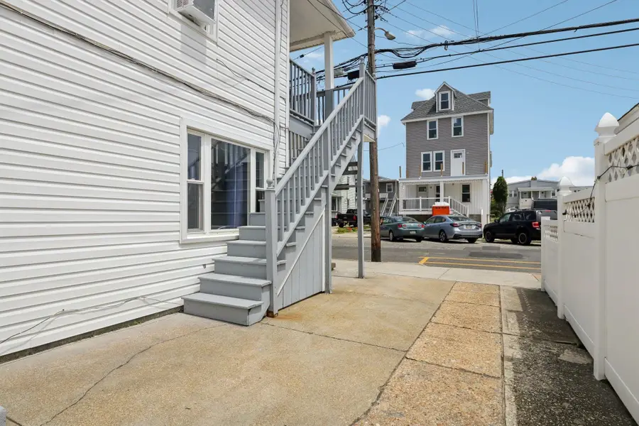 148 E Burk Avenue, Wildwood, NJ 08260 - Image #3