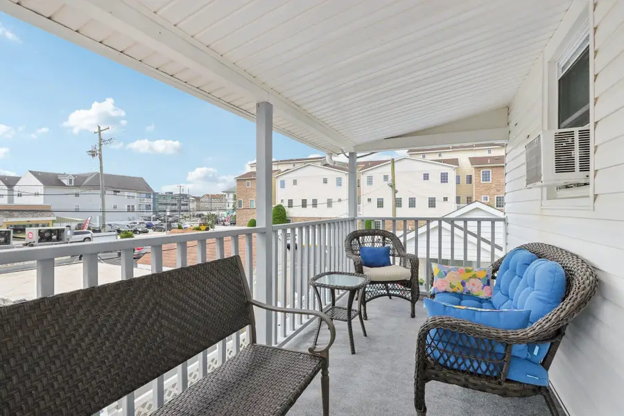 148 E Burk Avenue, Wildwood, NJ 08260 - Image #3