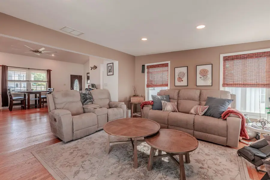 23 Beechwood Avenue, Villas, NJ 08251 - Image #3