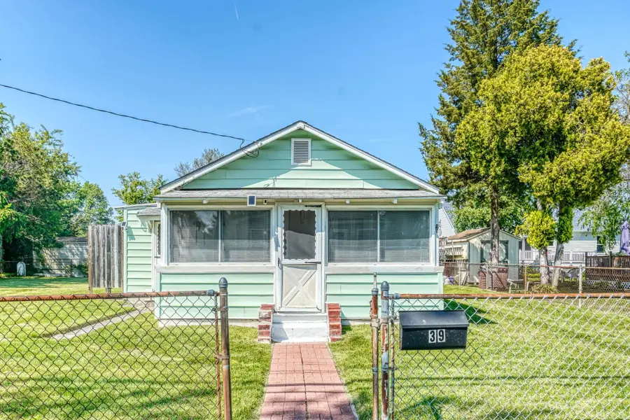 39 E Pacific Avenue, Villas, NJ 08251 - Image #2