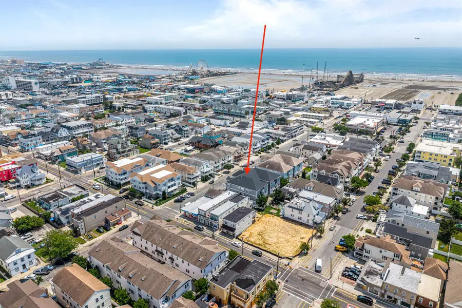 216 E Roberts Avenue, Wildwood, NJ 08260 - Image #2