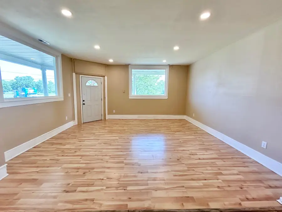 701 Dehirsch Avenue, Woodbine, NJ 08270 - Image #2