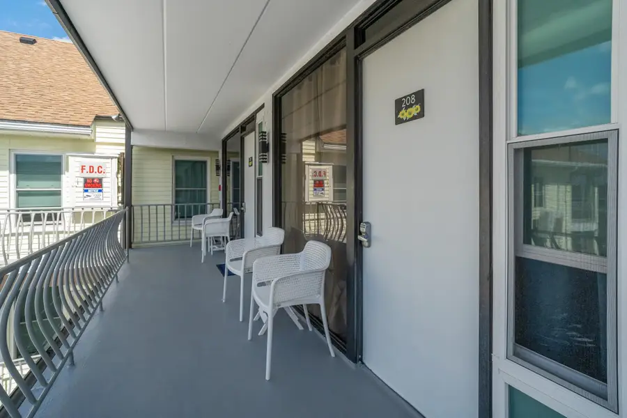 313 E Glenwood Avenue, Wildwood, NJ 08260 - Image #2