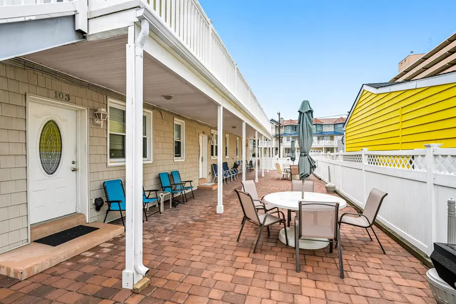 428 E 20th Avenue, North Wildwood, NJ 08260 - Image #3