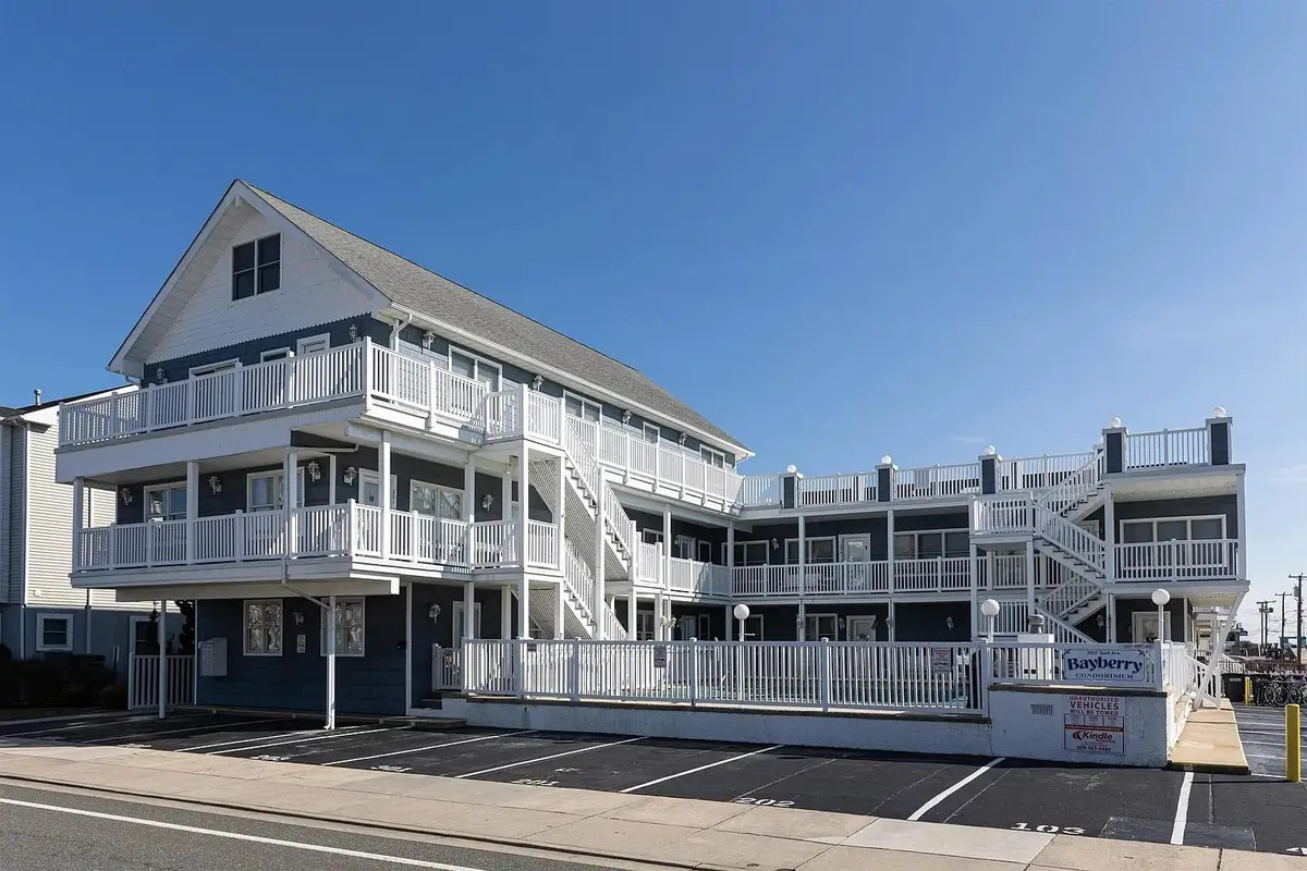 2207 Surf Avenue, North Wildwood, NJ 08260 - Image #1