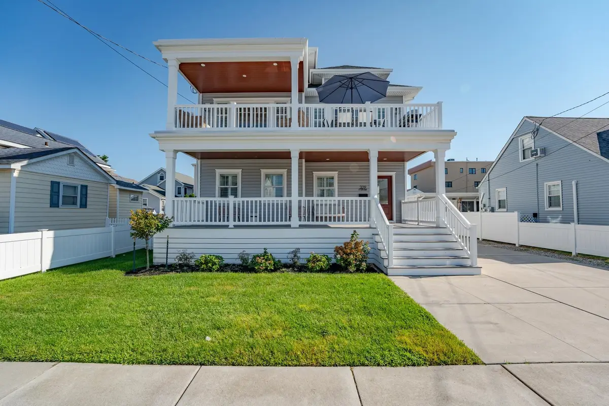 329 E 4th Avenue, North Wildwood, NJ 08260 - Image #1