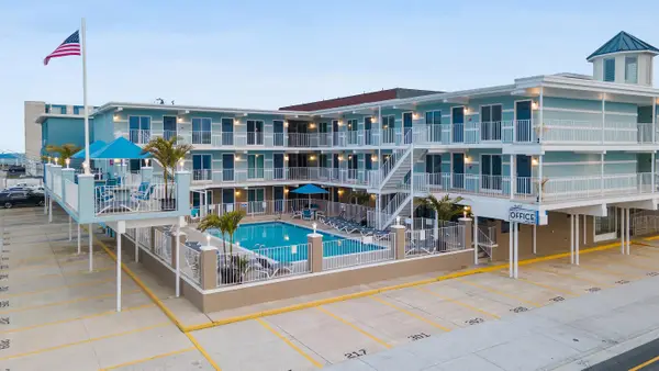 301-309 Ocean Avenue, North Wildwood, NJ 08260