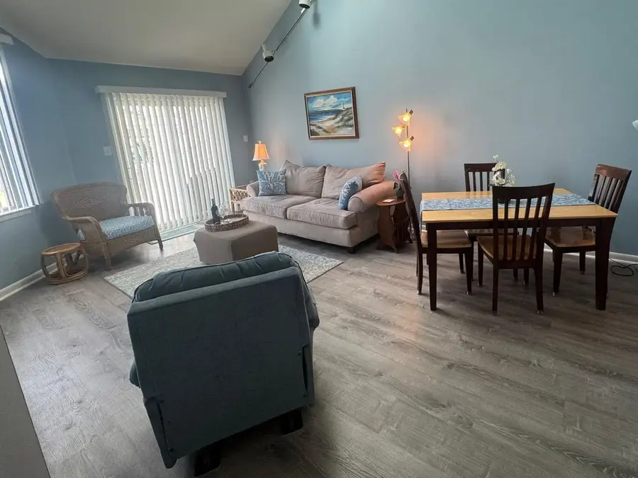 101 E Primrose Road, Wildwood Crest, NJ 08260 - Image #2